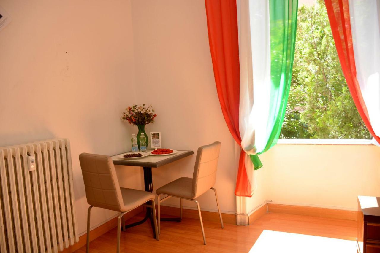 Al Iram Guest House Rome Buitenkant foto